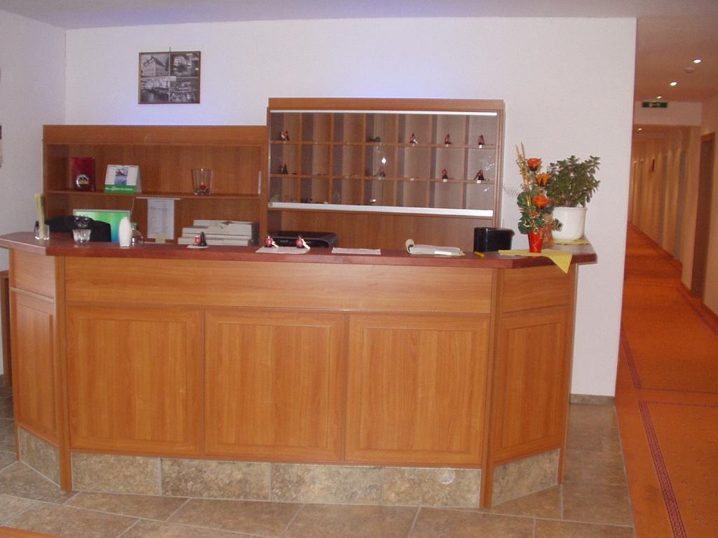 Stiftshotel Garsten Steyr Extérieur photo