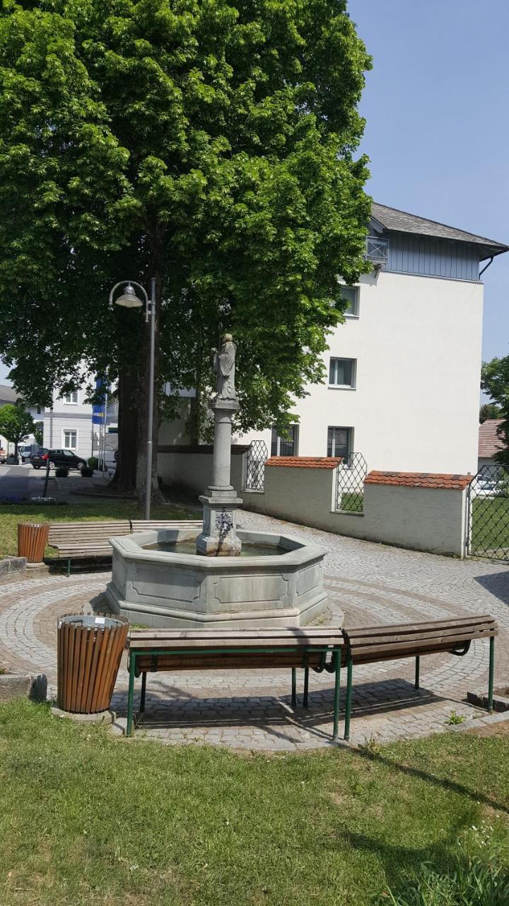 Stiftshotel Garsten Steyr Extérieur photo